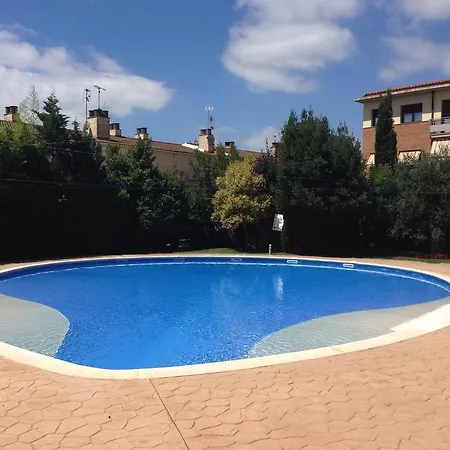 Edifici Mediterranea 公寓 *